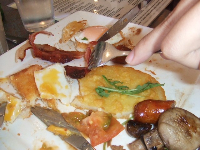But in reality, the half eaten Big Breakfast looks like this! :P