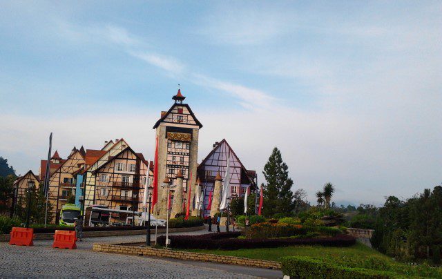 Colmar Tropicale Berjaya Hills