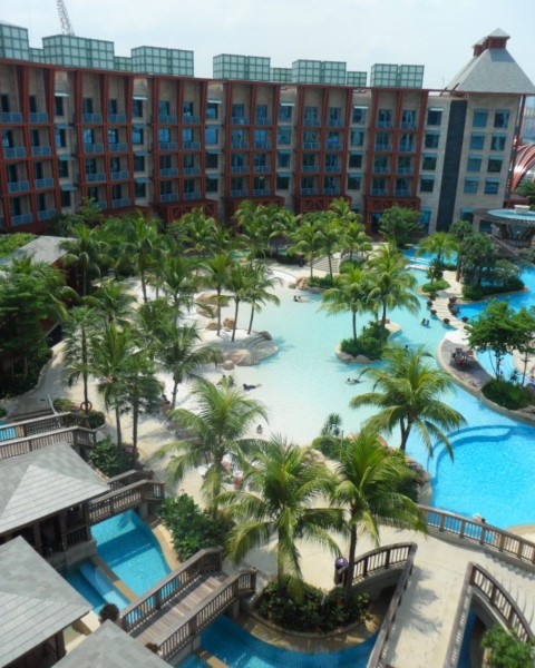 Hard Rock Hotel Sentosa Singapore and swimming pool