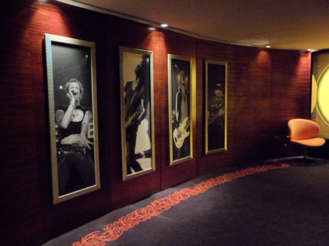 Hard Rock Hotel Sentosa Lift Lobby