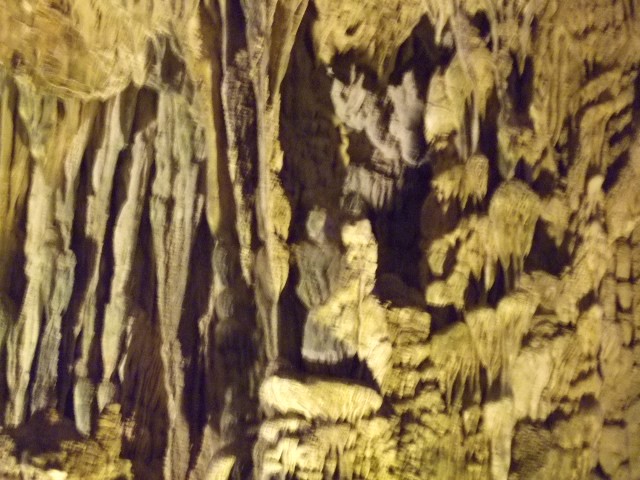 Can you see the couple? (Halong Bay Cave)