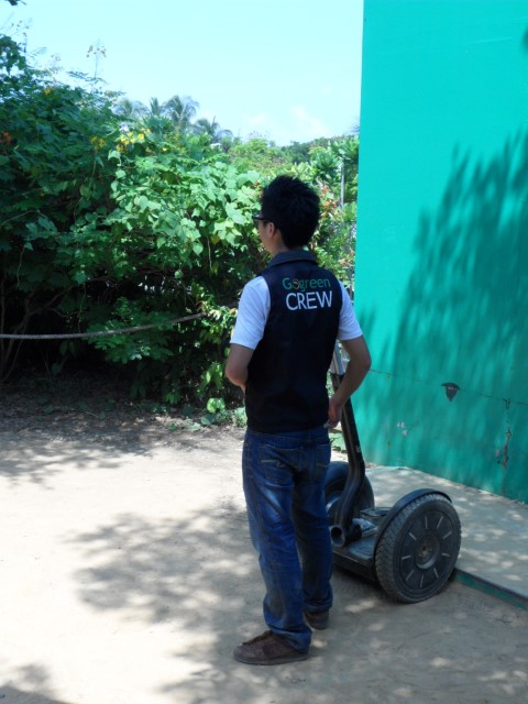 Segway Crew who will help you familiarise with the Segway
