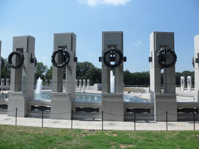 Pillars of the WW2 Memorial