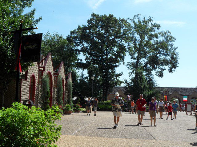 Entrance to Busch Gardens