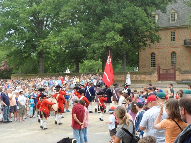Arrival with music at Colonial Williamsburg