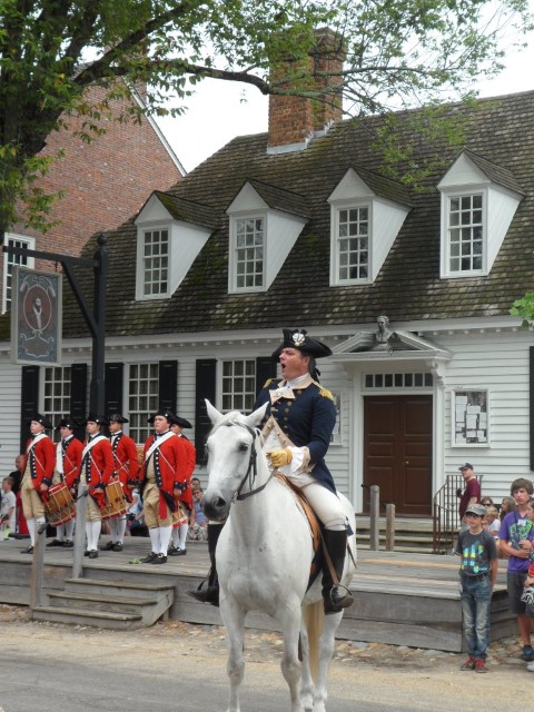 General George Washington addressing the Villagers at Colonial Williamsburg