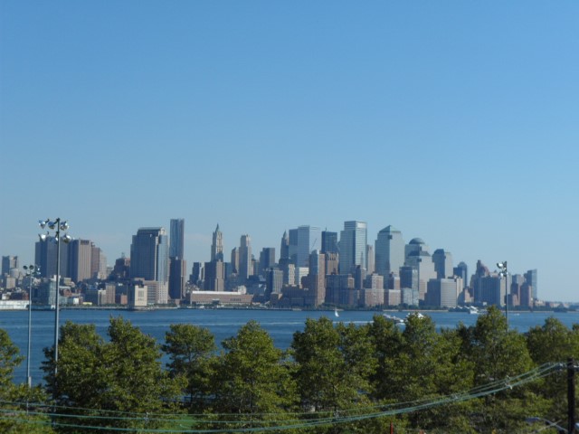 Enjoy the splendid view of the Manhattan Skyline from Hoboken