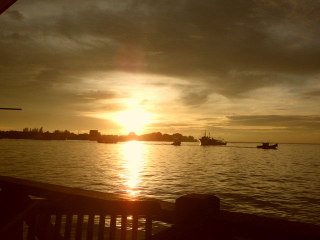 Sunset from Shamrock Pub (Waterfront)