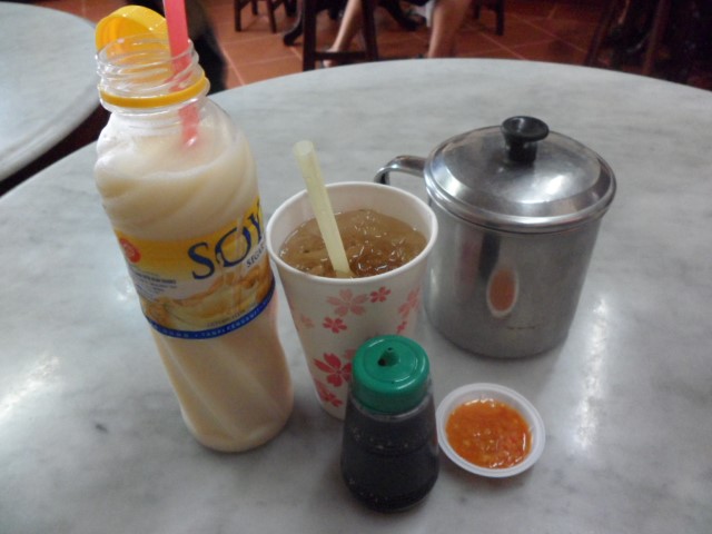 Condiments with Herbal Tea and Soya Bean