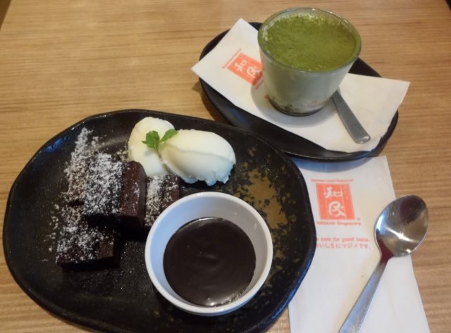 Matcha Tiramisu & Hot Chocolate Brownie from Watami Japanese Casual Restaurant @ Central