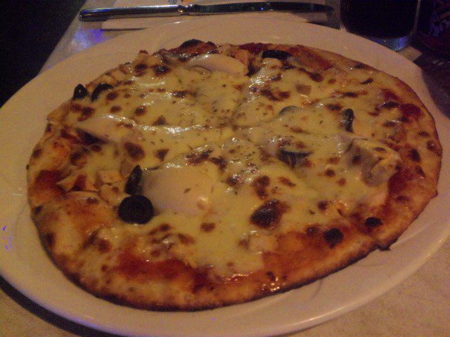 Pizza and 2 drinks for RM30 @ Beach Bar Lotus Desaru Beach Resort