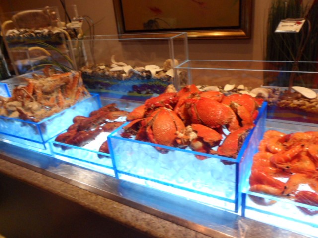 Absolutely InCRABulous @ Swissotel Merchant Court's Ellenborough Market Cafe Crab Buffet