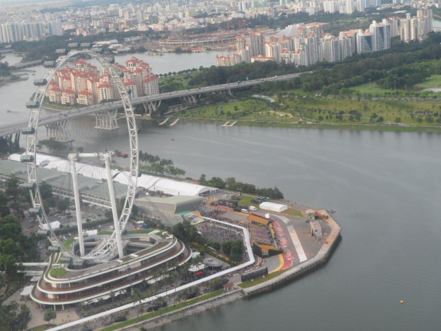 Singapore Flyer – Day View