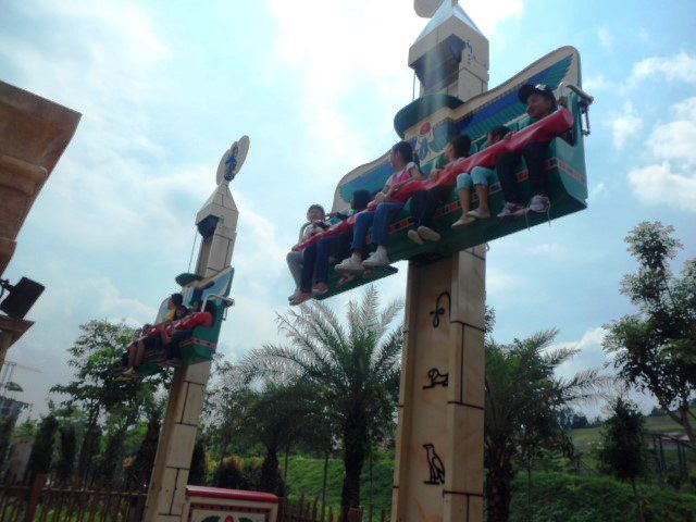 Beatle Bounce Legoland Malaysia