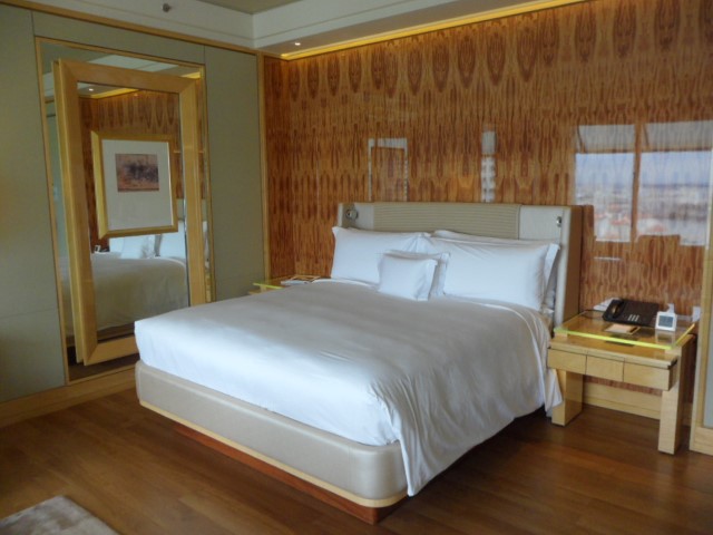 Bed in Premier Room Ritz Carlton