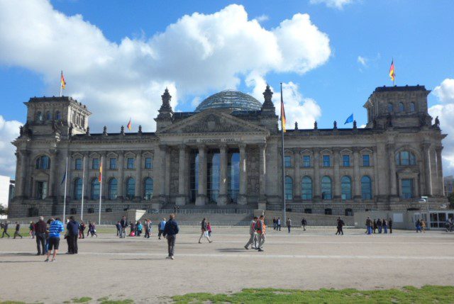 Der Reichstag - German Parliament Bundestag convenes here