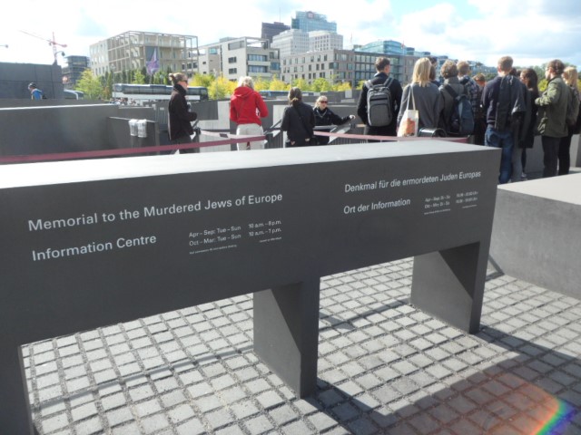 Opening Hours of the Information Centre of Memorial to the Murdered Jews in Europe