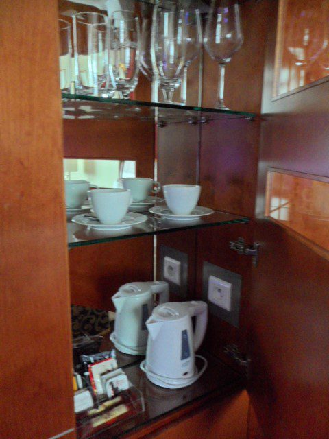 Pseudo wine bar with beer and wine glass + chocolate/coffee/tea with boiling facility at Intercontinental Hotel Warsaw Poland