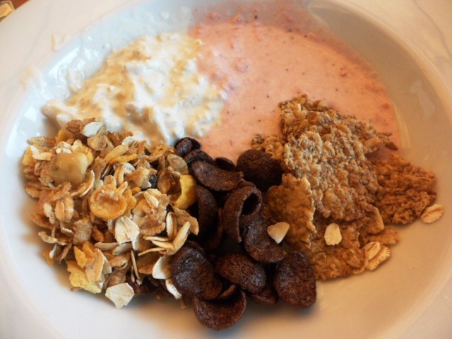 Downtown Restaurant Intercontinental Warsaw Breakfast: Breakfast Cereals for Kate