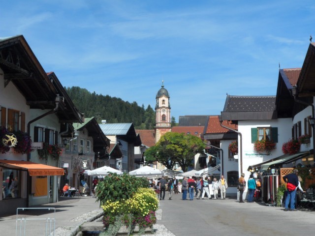 Street with view of the Church in the middle