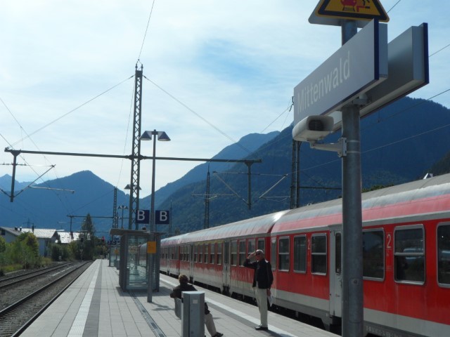 Train leaving Mittenwald to Murnau, change of trains to Oberammergau