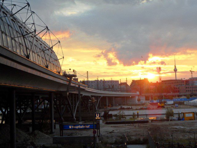 Sunrise at Berlin HBF