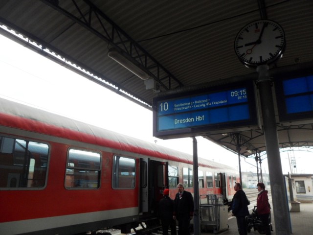 Train to Dresden at 915am
