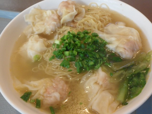 Dumpling Noodles with many dumplings (42hkd) at Citygate Outlets Tung Chung