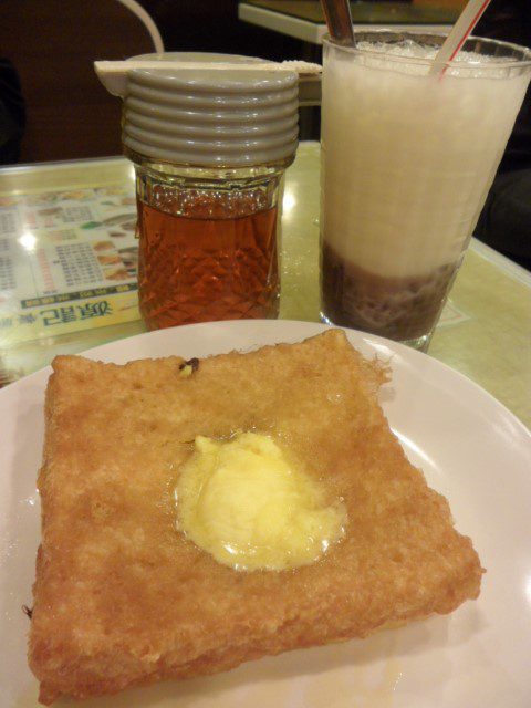 French Toast with Maple Syrup (18 HKD) / Red Bean Ice (21 HKD) - Desserts to round up the meal!