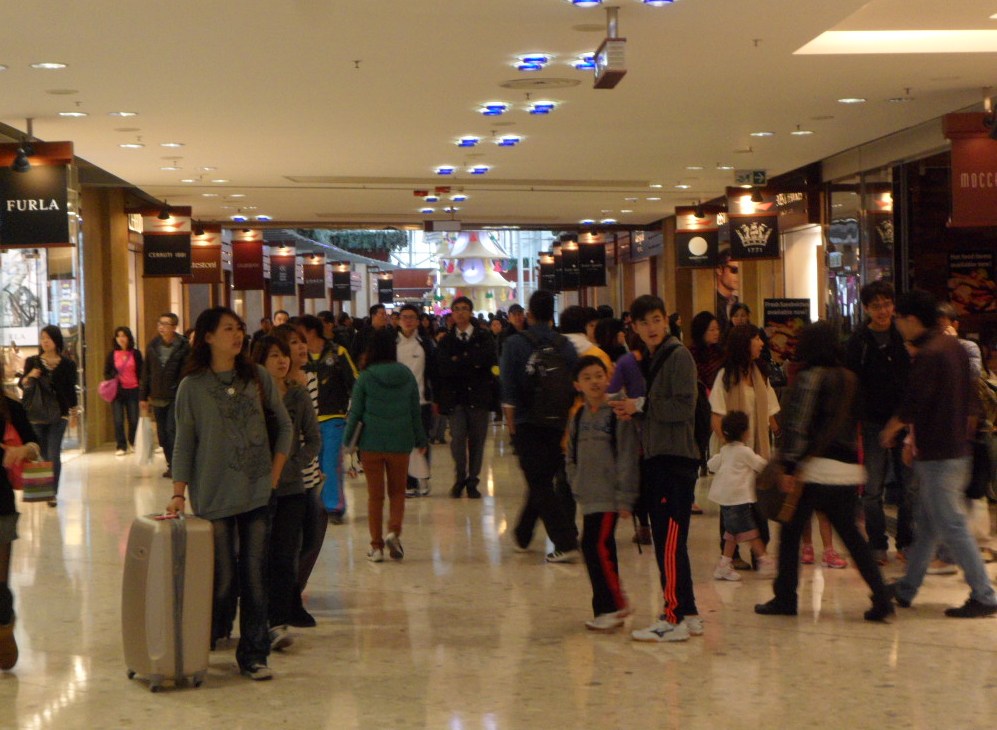 Where to shop in Hong Kong? Citygate Outlets Tung Chung!