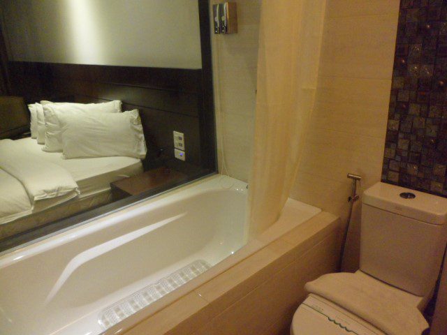 Bath Tub in Deluxe room of Castle Peak Hotel