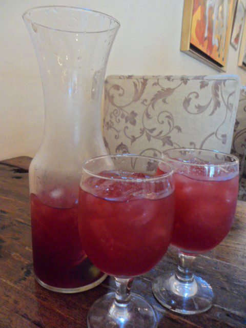 Ipar's sangria big carafe 450 peso