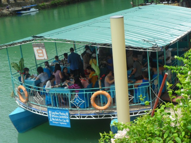 Loboc river cruise