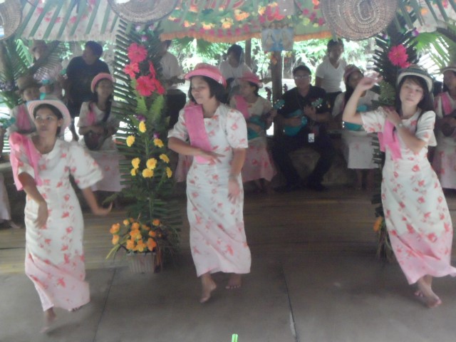 Performance by the Natives and Beautiful scenery enroute the Loboc River Cruise