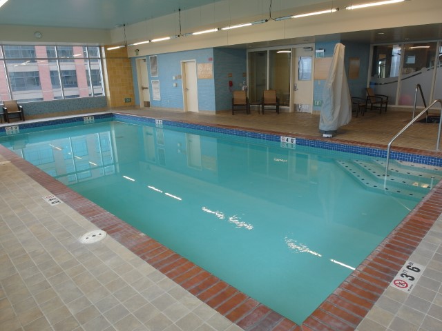 Swimming pool Hilton Vancouver Washington opens from 6am to 10pm daily