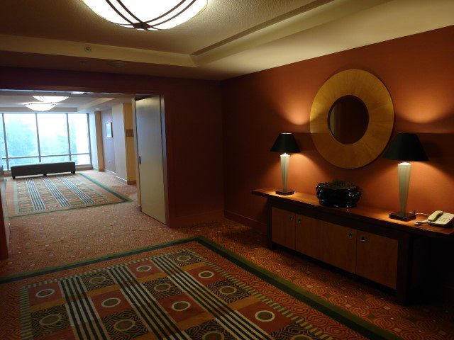 Lift Lobby of Level 6 in Hilton Vancouver Washington