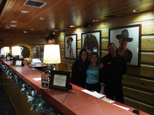 The team that received us at Heathman Lodge (Marcie in the centre)! Thanks you guys!
