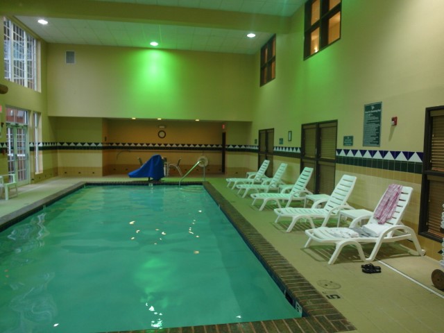 Indoor heated pool Heathman Lodge Vancouver Washington