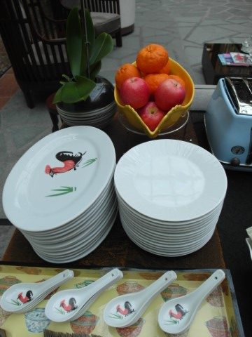 Fruits and retro plates