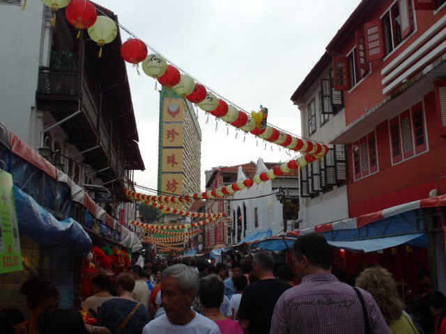 Temple Street cordoned off only during the Chinese New Year period