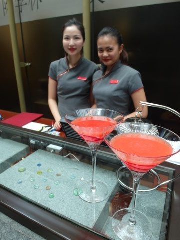 Welcome drinks and the staff of AMOY Hotel - Apple and Lina