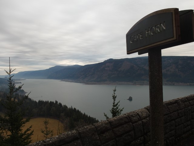 Our first scenic point - Cape Horn : Along the Lewis and Clark Highway
