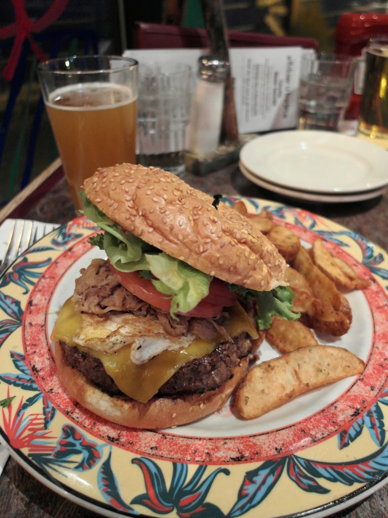 Why You should eat at Beaches Restaurant than McMenamins in Vancouver Washington