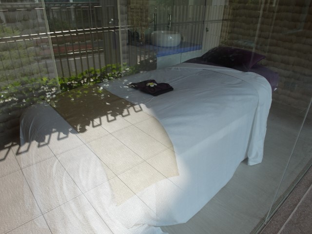 Massage table with relaxing ambience