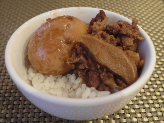 Or you can have the braised pork with porridge which tastes just as good as well!