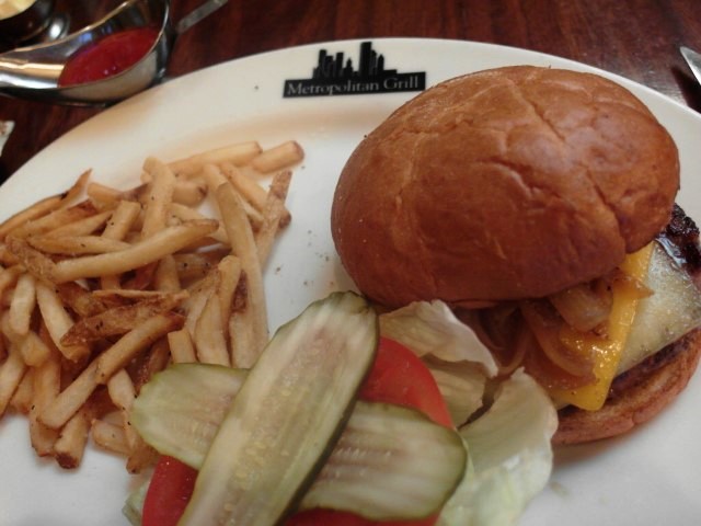 The Works Burger - 15 USD (Seattle Metropolitan Grill)