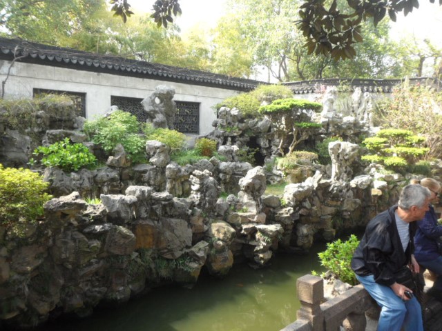 One of the many garden views in Yu Garden