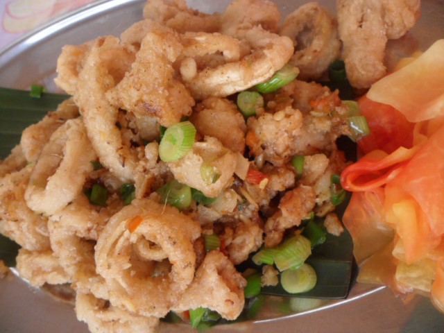 Kafe Sun Yoon Wah Ipoh Stir Fried Calamari