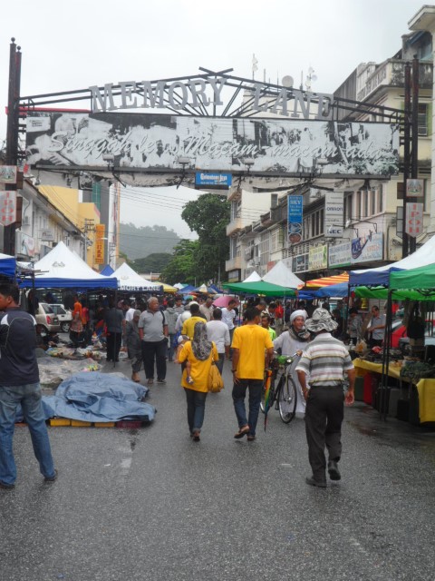Memory Lane Flea Market at Jalan Lim Bo Seng Ipoh