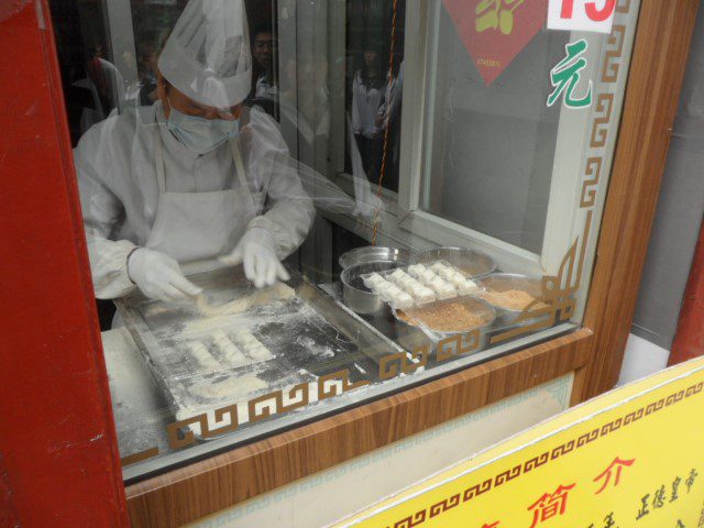 Dragon’s Beard Candy Shanghai Qibao Old Town